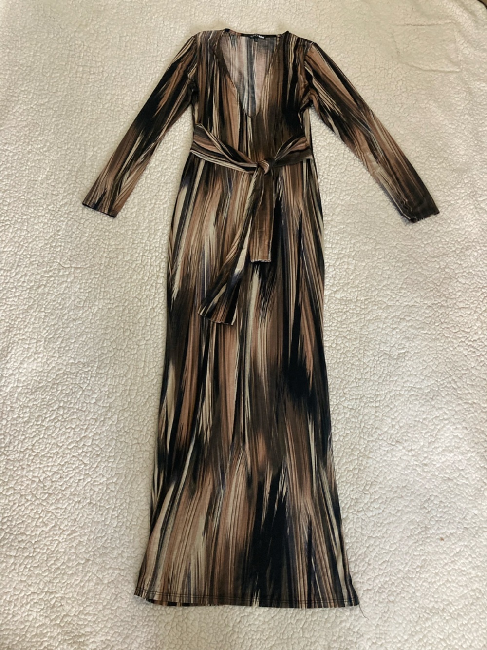 Long Sleeve Maxi Dress - Picture 3 of 6